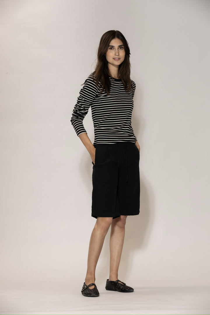 Ditte Striped Rib Tee - Black w/Ecru