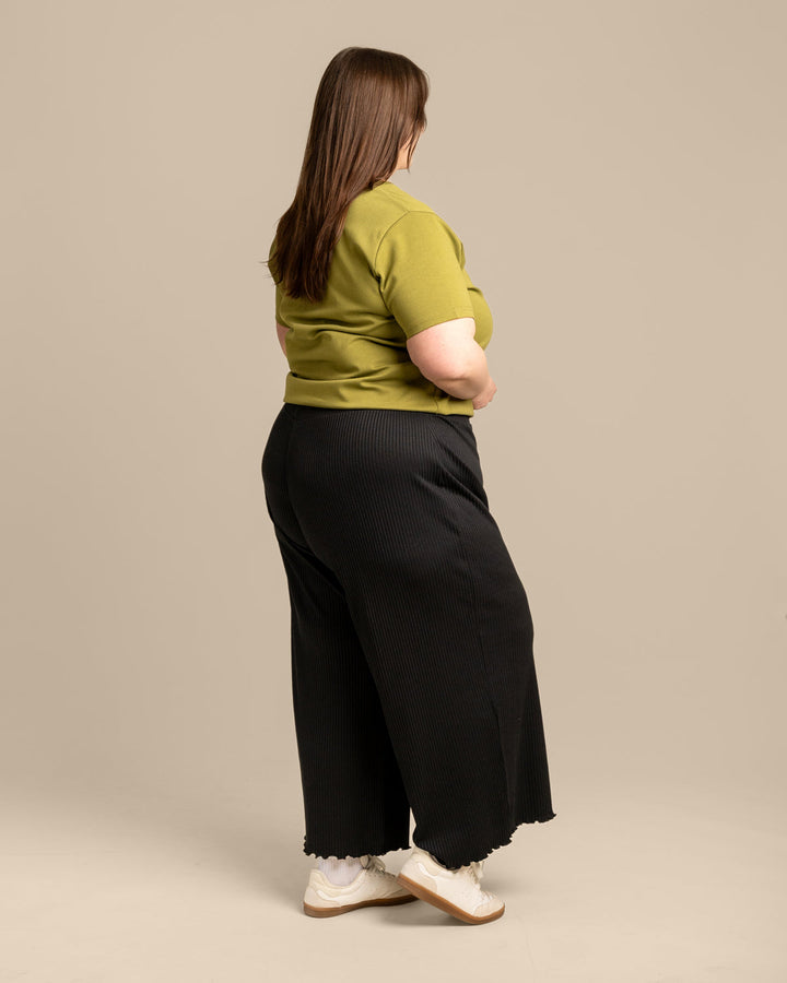 Ribbi Culottes, Musta