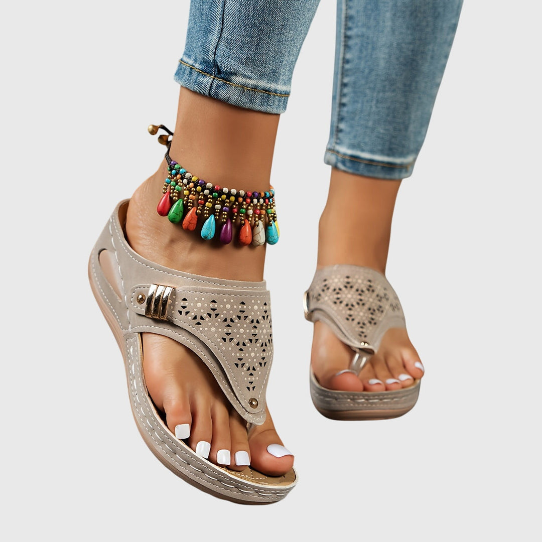 Livia™ | Mukavat Sandalet